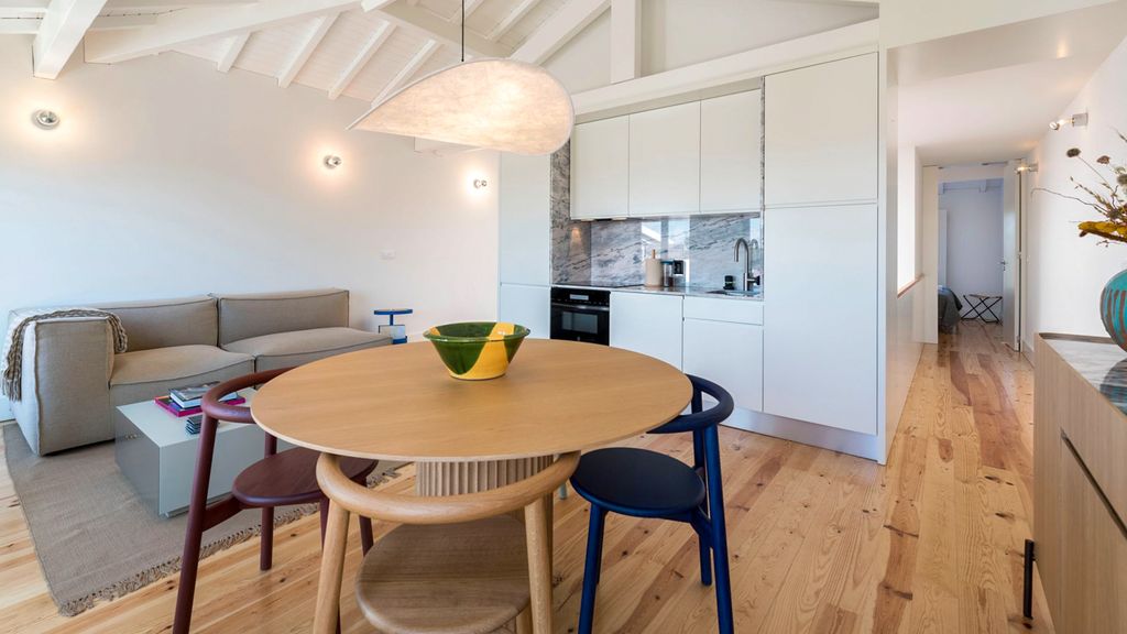 Kamilla Penthouse Porto Olivers Travels 3