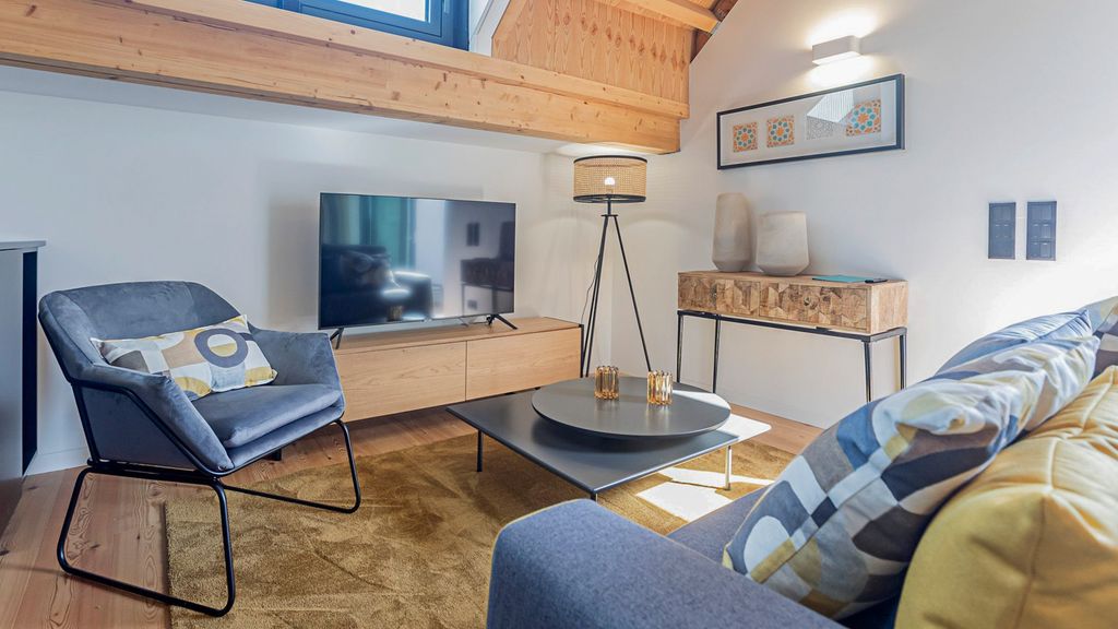 Casandra Duplex Porto Olivers Travels 4