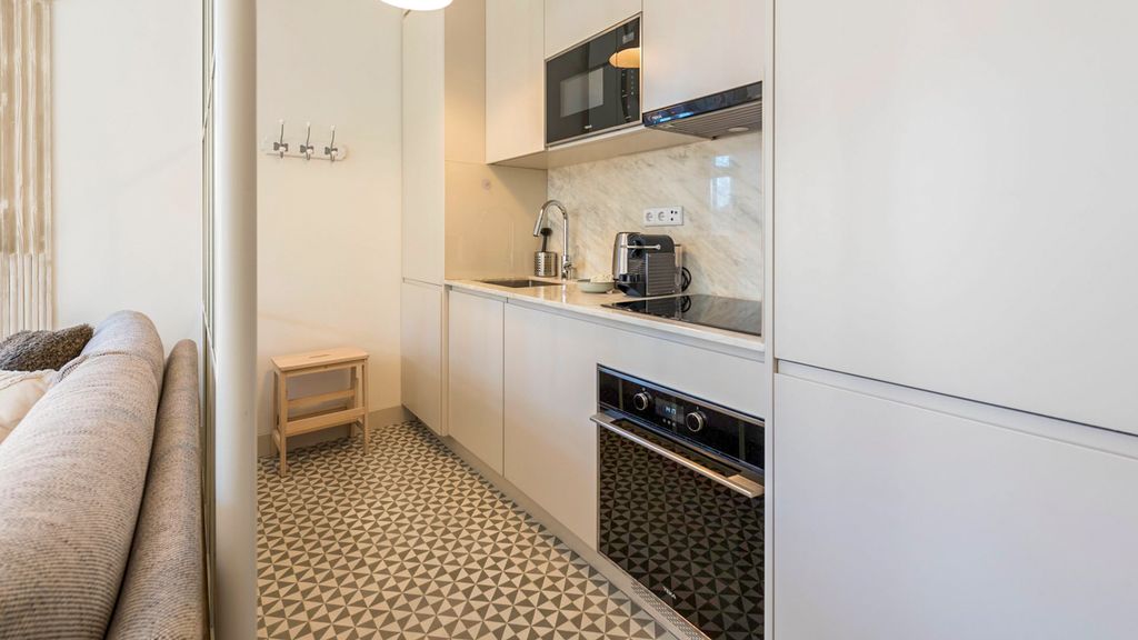 Apartment Candido Porto Olivers Travels 4