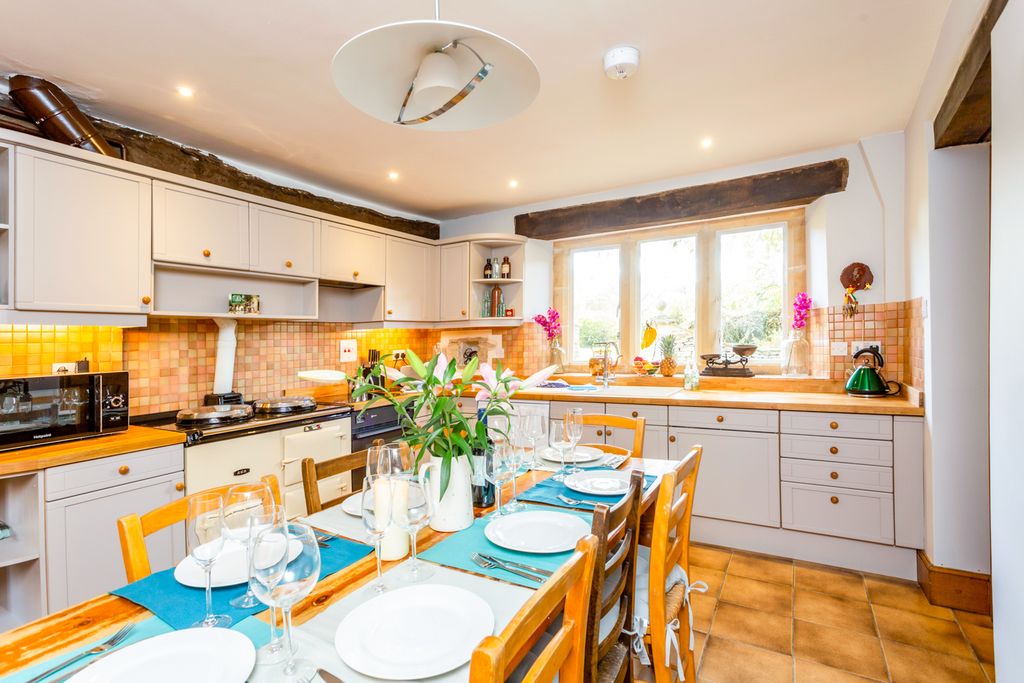 Abbeville Barn Cotswolds OliversTravels 2