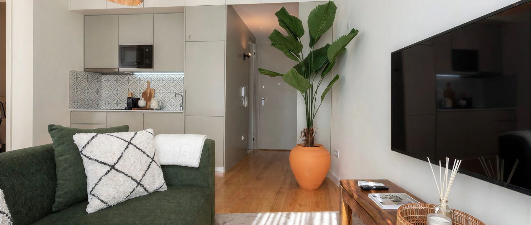 001 apartment mouzinho porto olivers travels desktop center