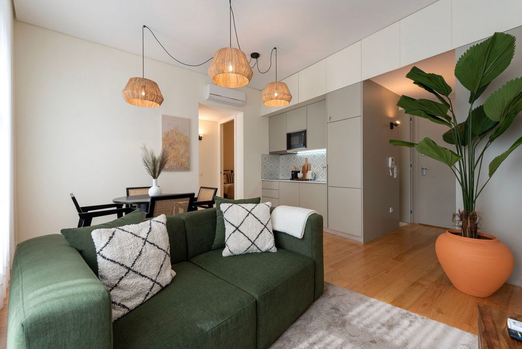 Apartment Mouzinho Porto Olivers Travels 5