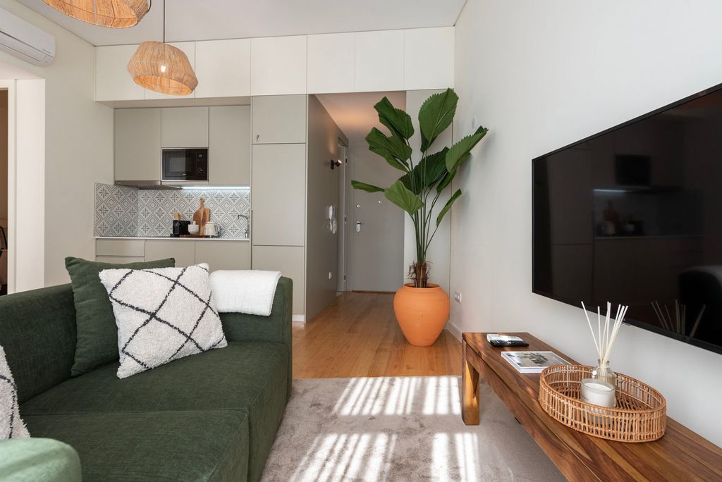 Apartment Mouzinho Porto Olivers Travels 1