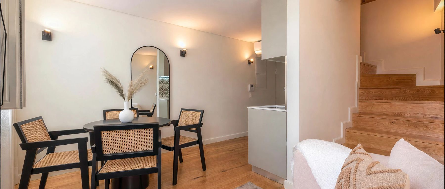 001 apartment ilyana porto olivers travels desktop center