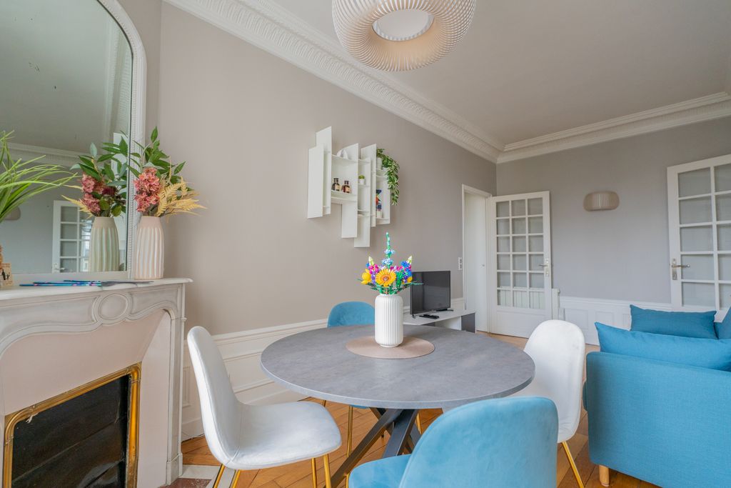 Viridian Apartment Paris Olivers Travels 5