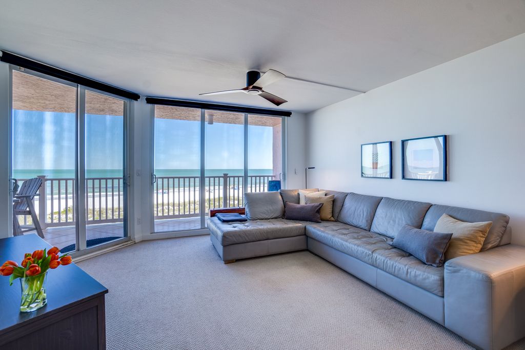 Apartment Shoreline Florida OliversTravels 5