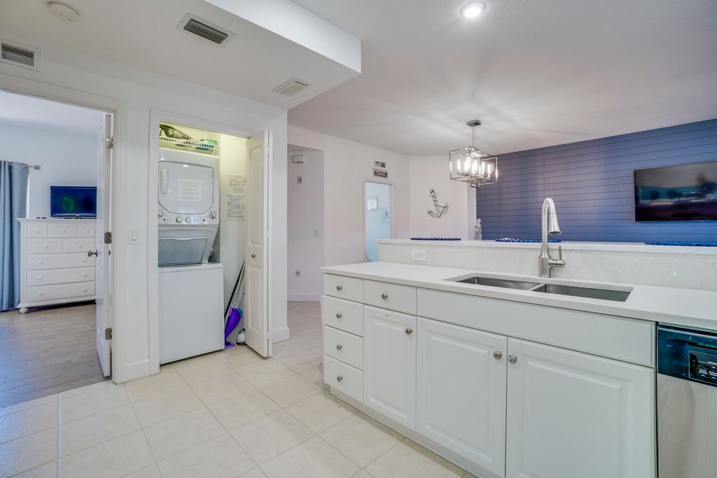 Apartment Snapper Florida OliversTravels 3