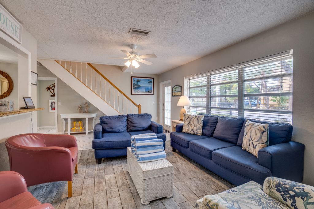 Villa Pompano Florida OliversTravels 1