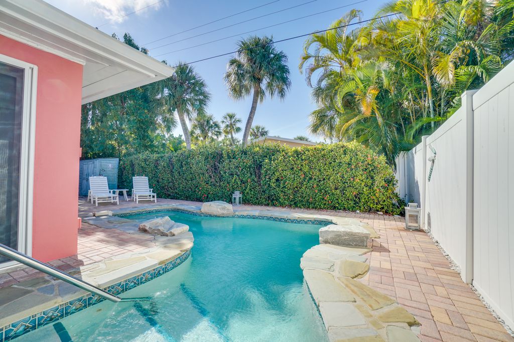 Ibis Cottage Florida OliversTravels 1