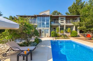 Villa Tavuk Kalkan Olivers Travels 1