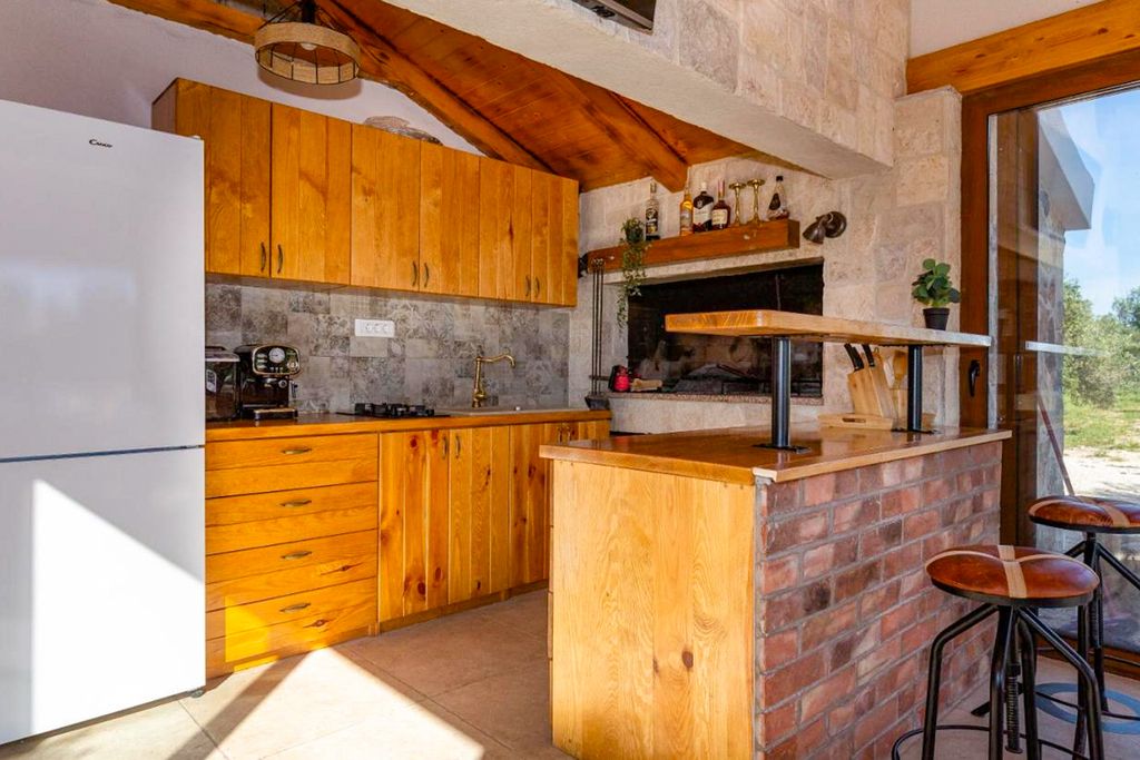 Villa Oka Dalmatia Coast OliversTravels 3