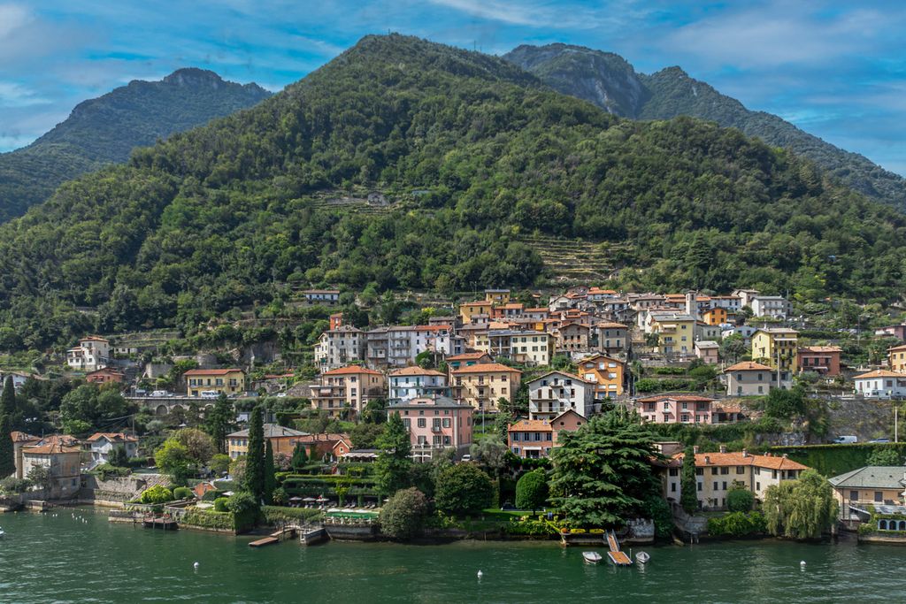 Villa Missoltini Lake Como Italia OliversTravels 1