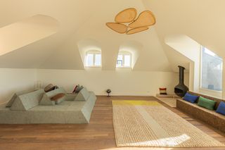 Hugga Headquaters Lisbon Olivers Travels 8