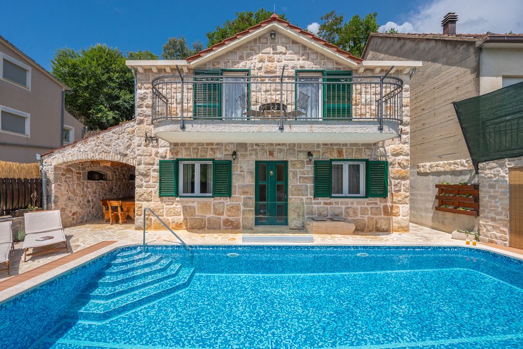 Villa Soliste Dalmatia Coast Olivers Travels 1