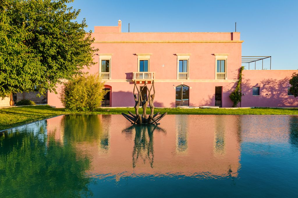 Casa La Gioia Puglia Italy Olivers Travels 1