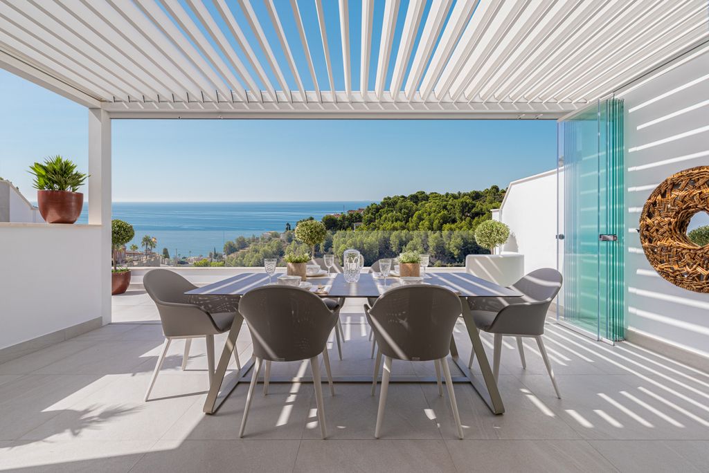 Almunecar Club Cuatro Costa Tropical Olivers Travels 2