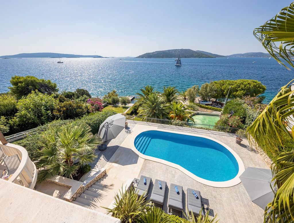 Villa Mejuri Dalmatia Coast Olivers Travels 2