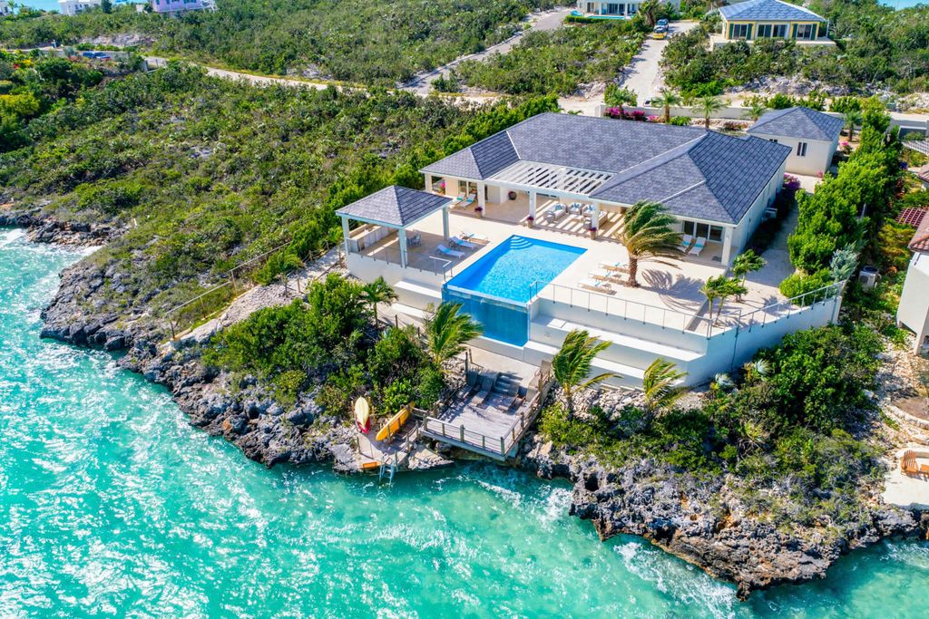 Wheeland Villa Turks Caicos Olivers Travels 1
