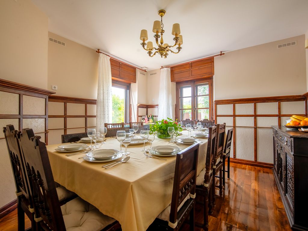 Villa Beatriz Caravia Asturias Spain OliversTravels 04