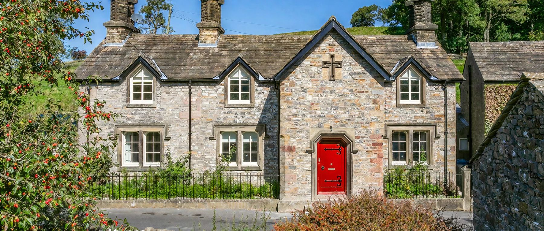 001 heatherstone house england olivers travels desktop center
