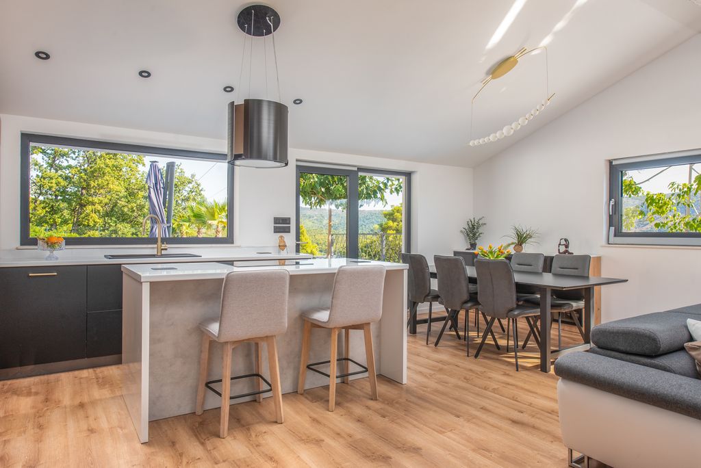 Villa Toma Dalmatia Coast Olivers Travels 5