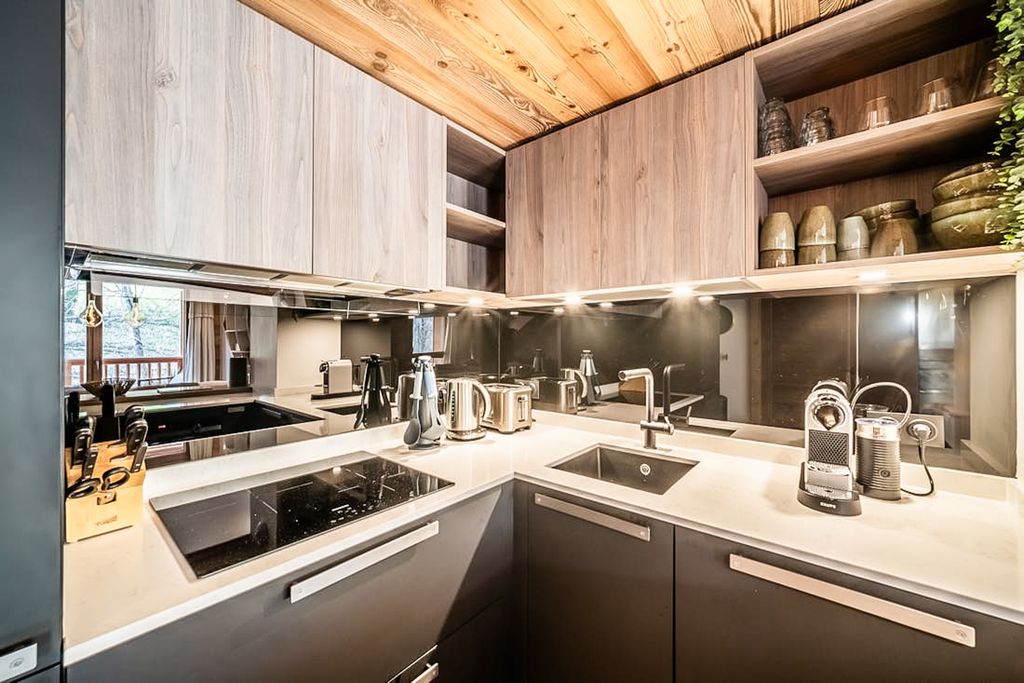Apartment Mousse Les Gets Ski OliversTravels 3