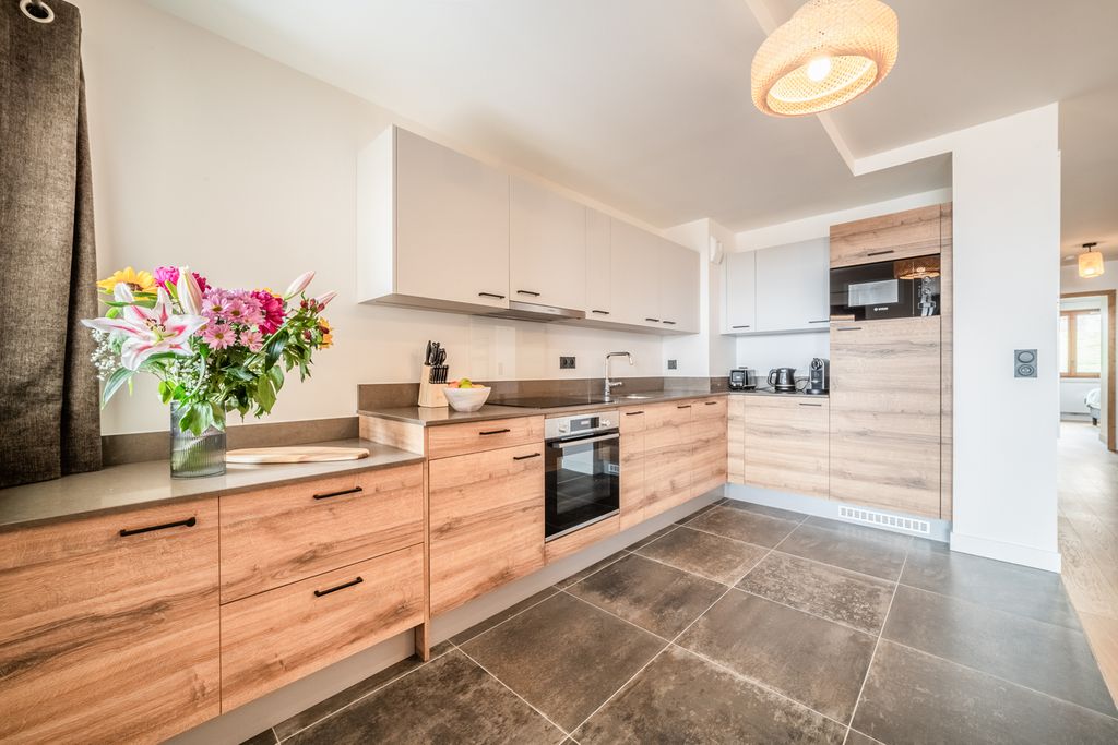 Apartment Montagne AlpeDHuez Olivers Travels 3