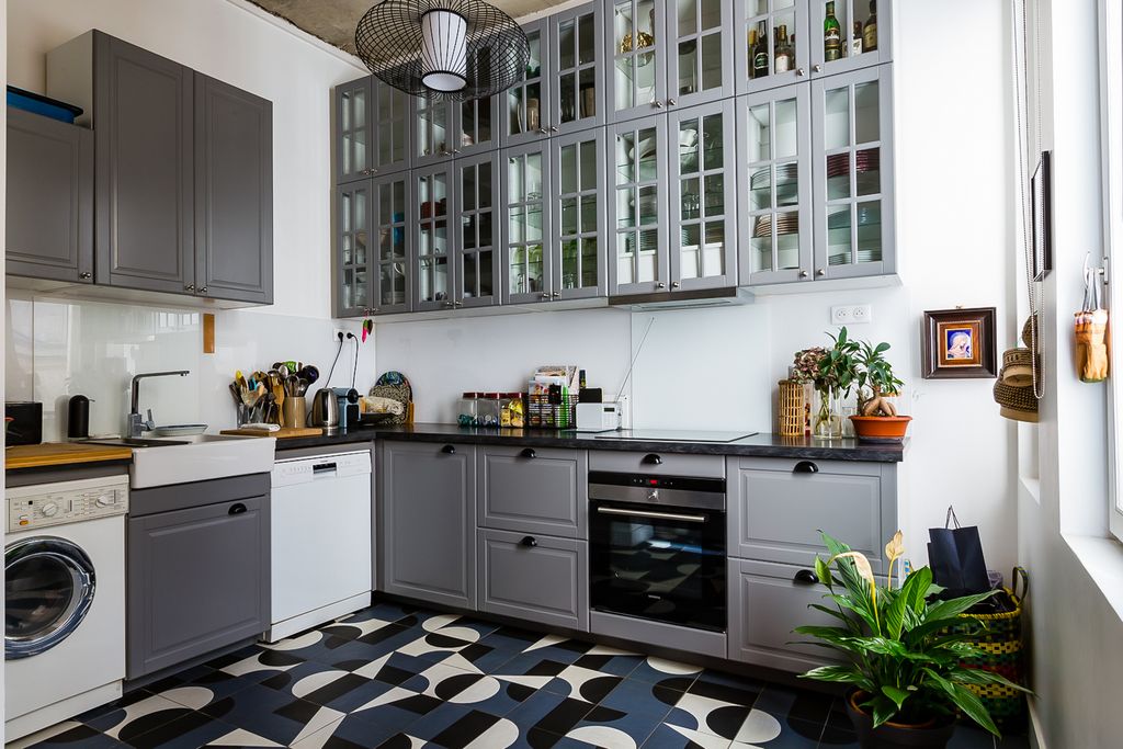 Apartment Henner Paris France OliversTravels 3