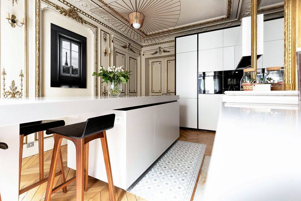 Apartment Pigalle Paris France OliversTravels 4