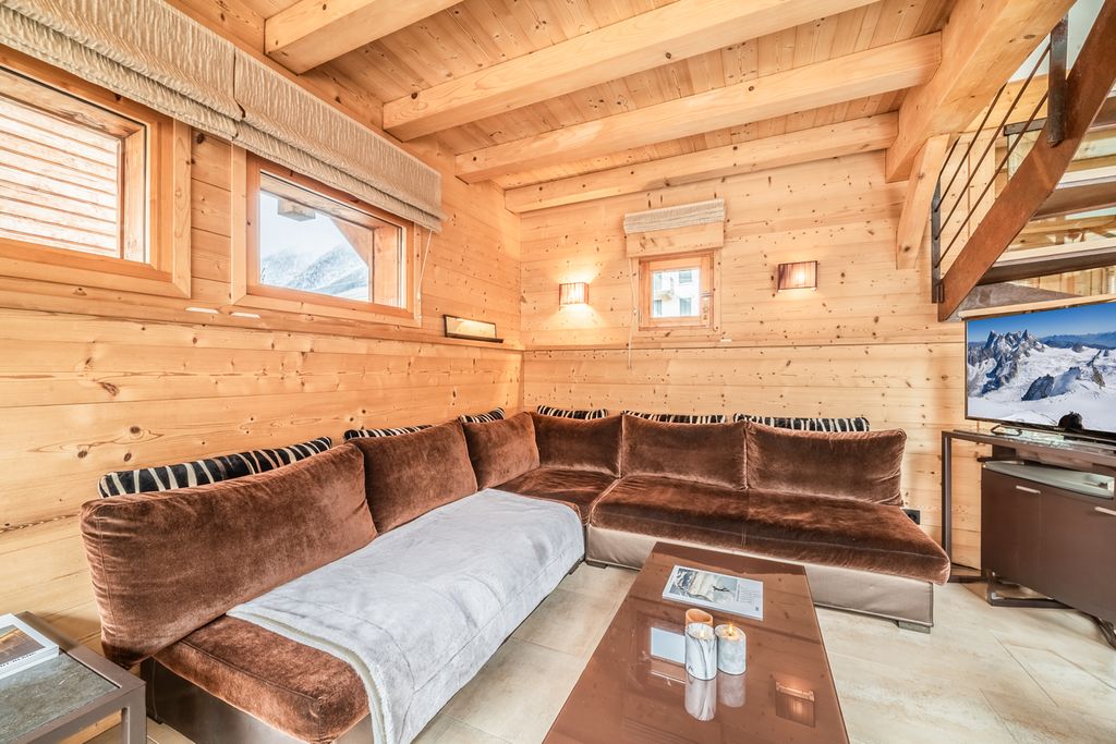 Chalet Annie Chamonix Olivers Travels 3