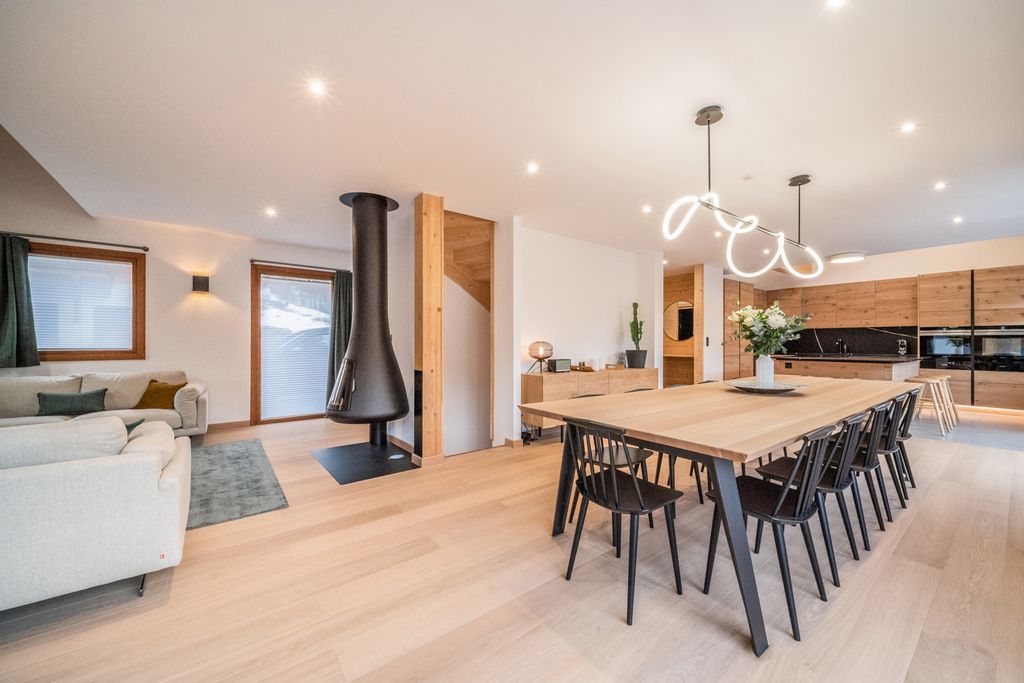 Chalet Delyth Mont Blanc Olivers Travels 5