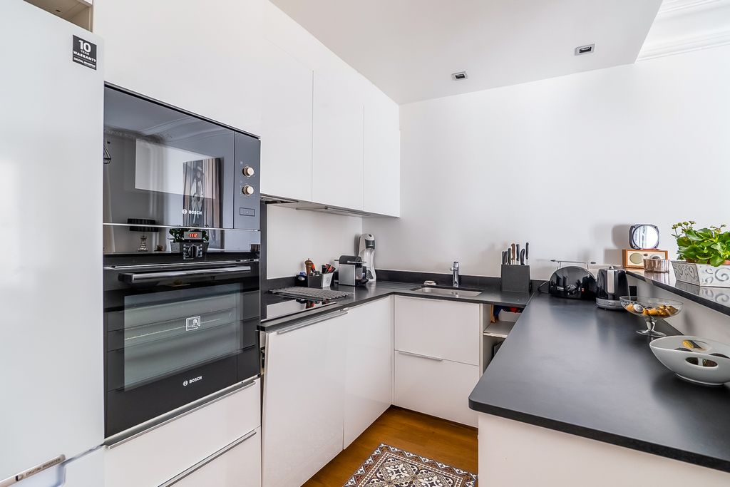 Apartment Moscou Paris France OliversTravels 2