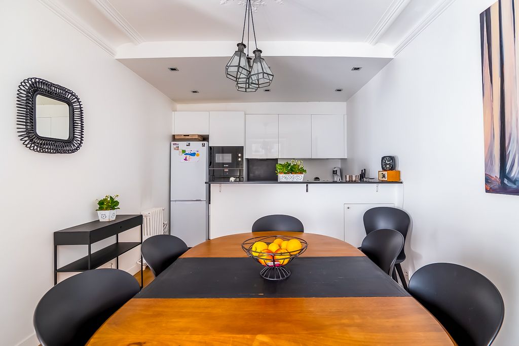Apartment Moscou Paris France OliversTravels 4