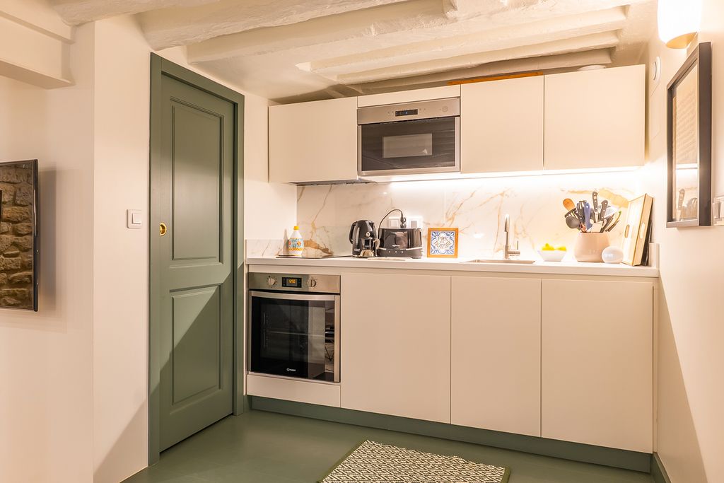 Apartment Varenne Paris France OliversTravels 5