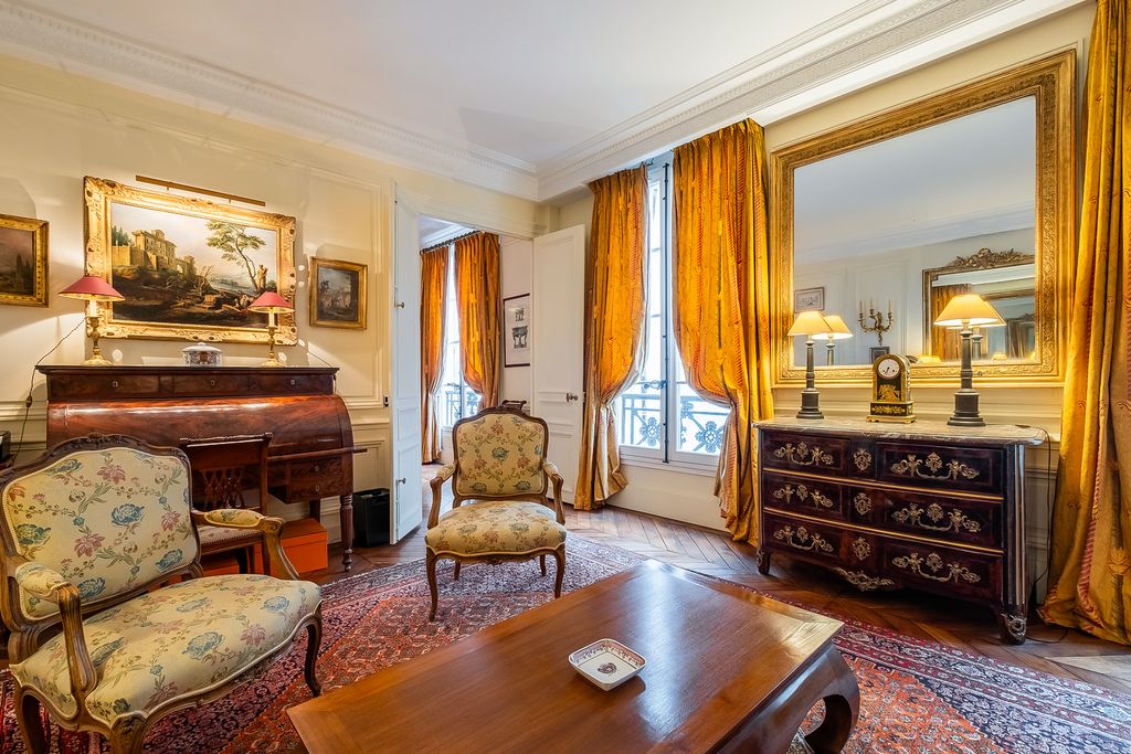 Apartment Anjou Paris France OliversTravels 5