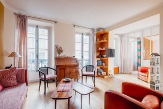 Apartment Montmarte Paris France OliversTravels 1