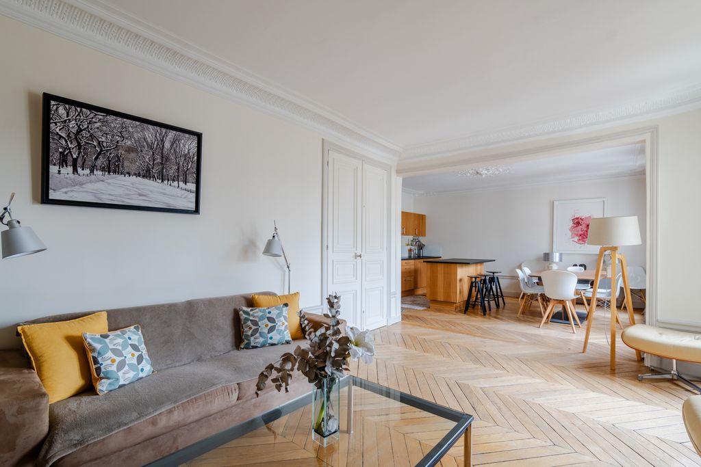 Apartment Fortin Paris France OliversTravels 1