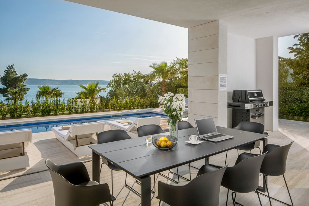 Villa Amie Dalmatia Coast Olivers Travels 2