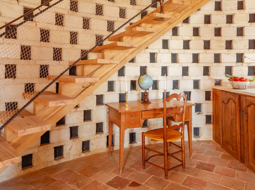 Le Cormoran Normandy Olivers Travels 5