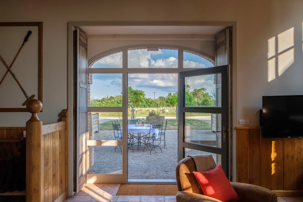 Hippocampe Normandy Olivers Travels 2