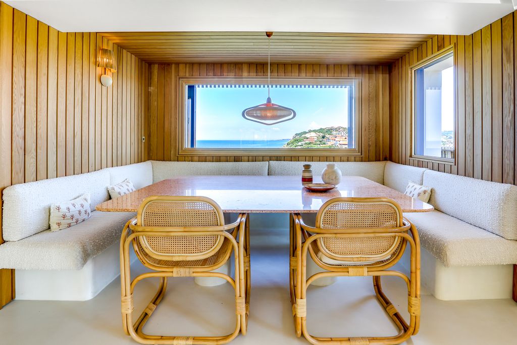 Maison Bonne Anse Biarritz Olivers Travels 5