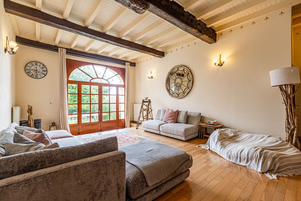 Maison Bearnaise Aquitane France OliversTravels 4