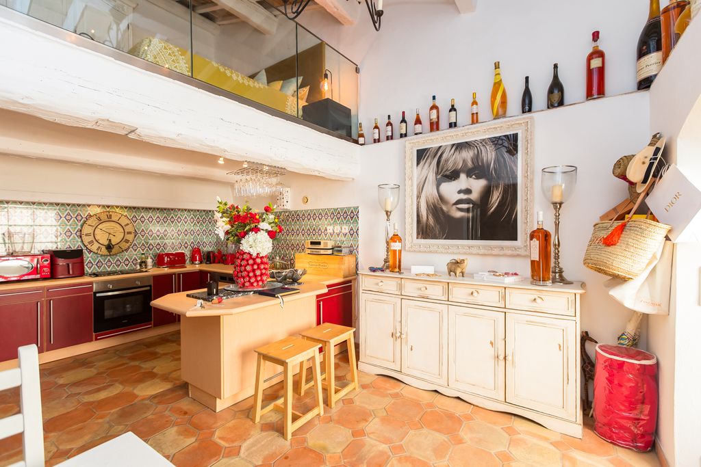 Maison Chic French Riviera OliversTravels 5
