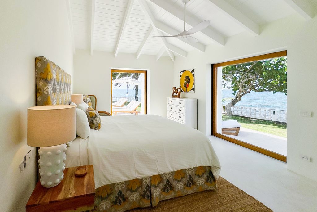 Waterfront Escape Antigua OliversTravels 5