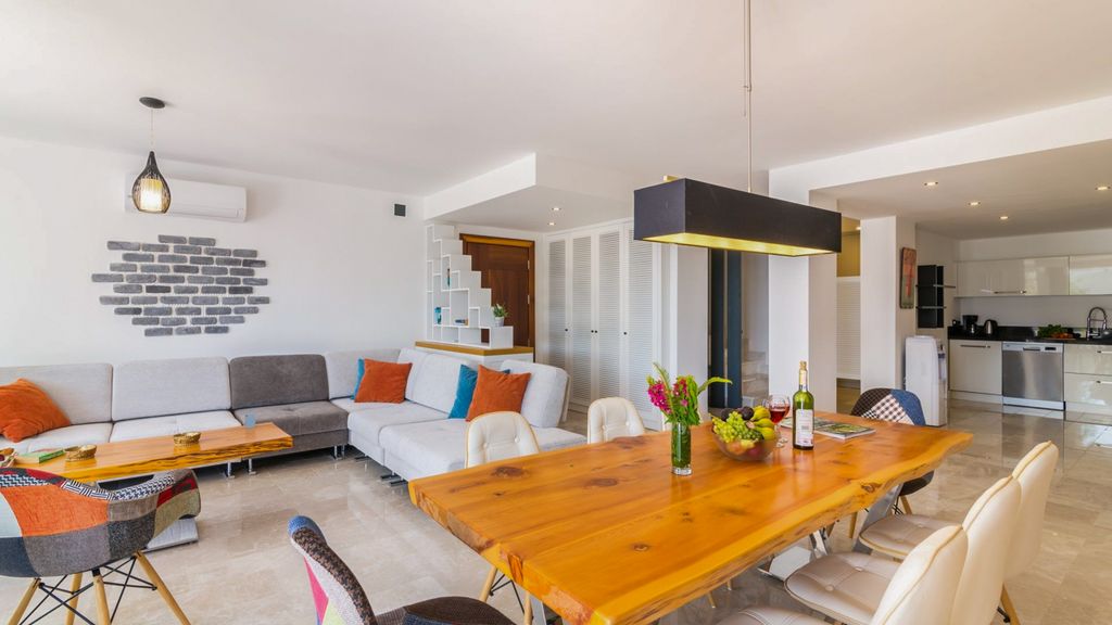 Villa Aytekin Kalkan Olivers Travels 4