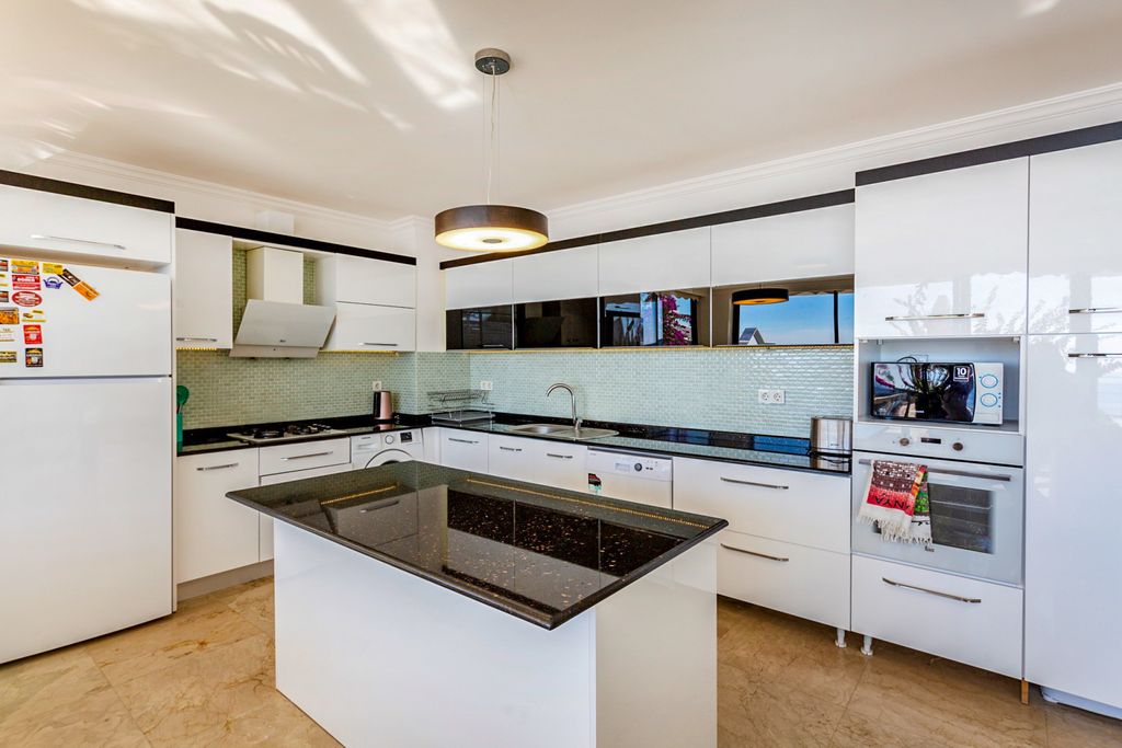 Villa Pervin Kalkan Olivers Travels 5