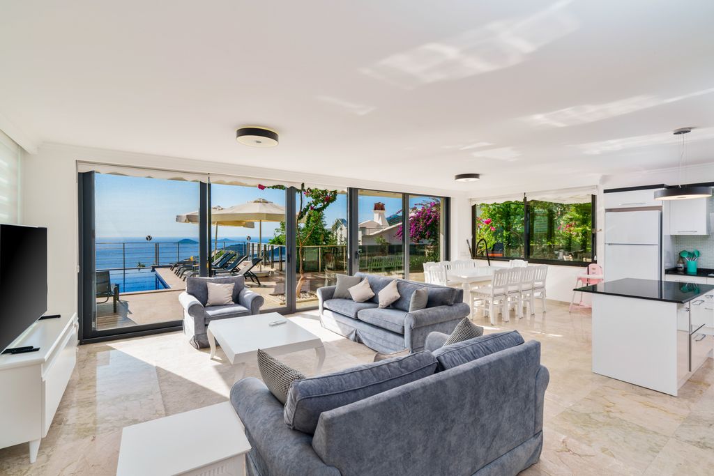 Villa Pervin Kalkan OliversTravels 3