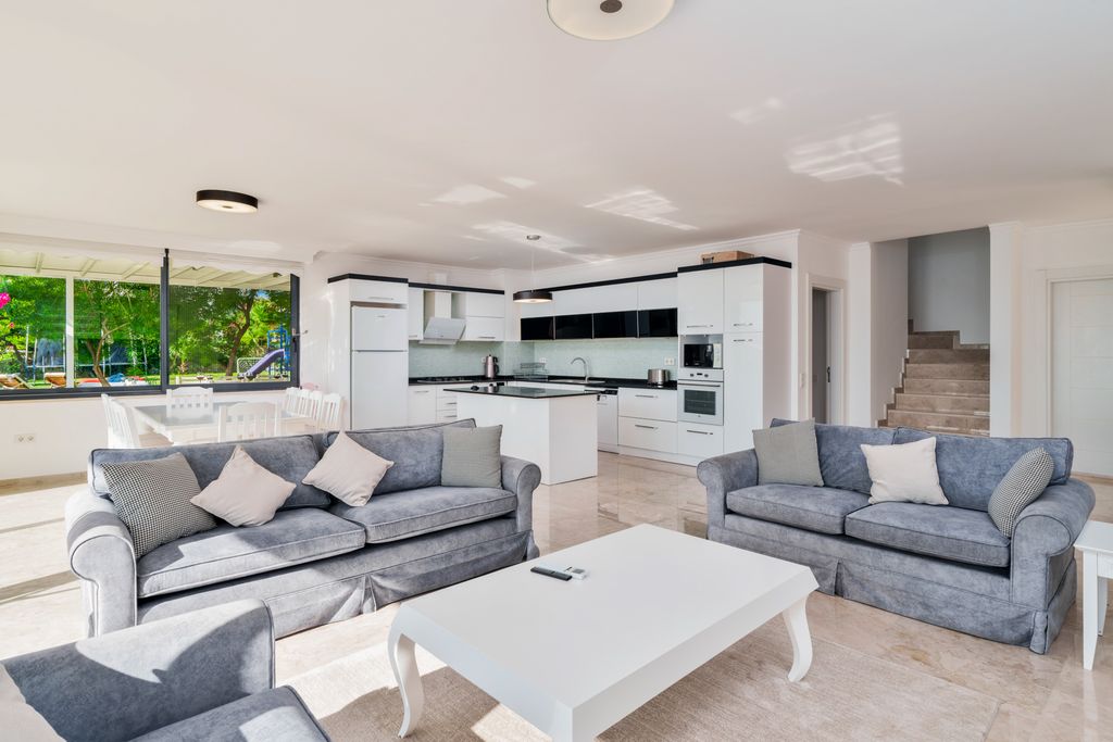 Villa Pervin Kalkan OliversTravels 4