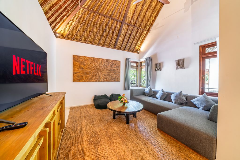 Villa Cepaka Seminyak Bali OliversTravels 5