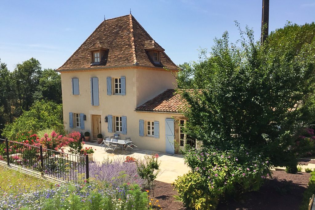 Maison Roques Midi Pyrenees OliversTravels 4